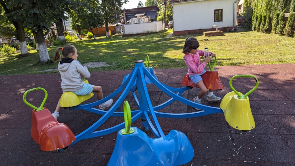 Parque junto al Monasterio de Humor en Bucovina