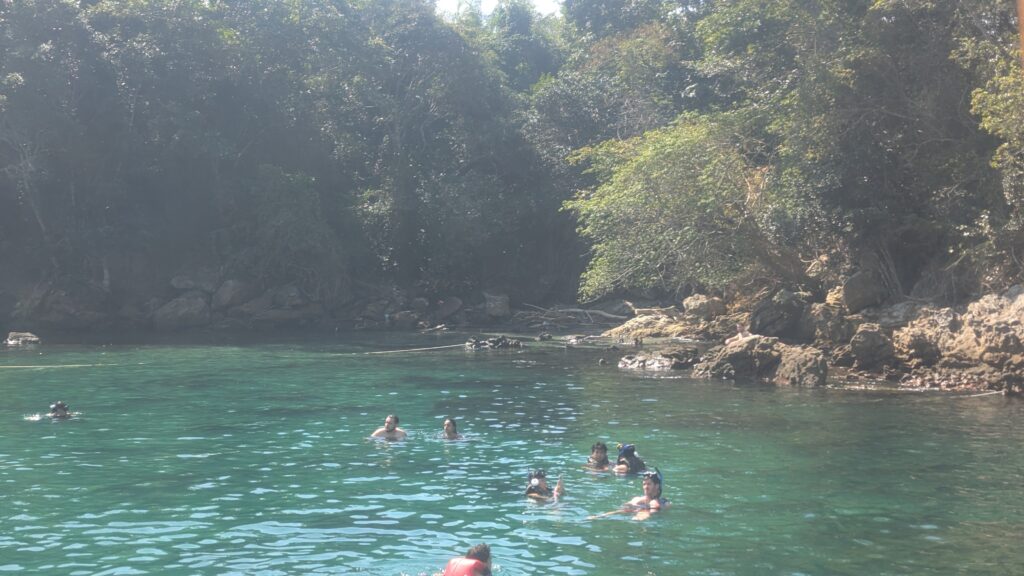 lagoa azul en Ilha grande